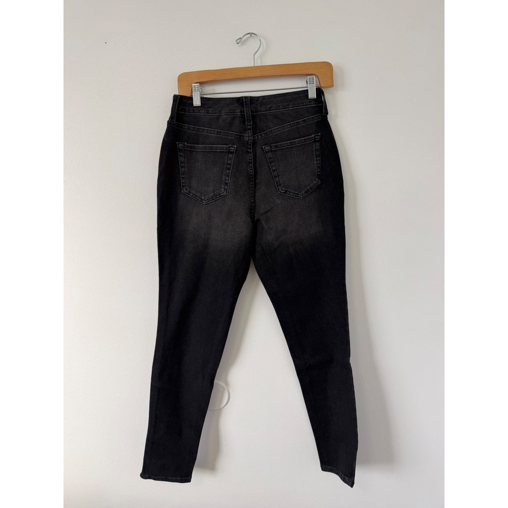 Time and Tru Women's High-Rise Curvy Skinny Jeans Black Wash Size 2 Short – NWT - Picture 4 of 4